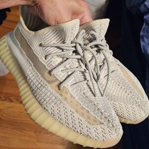 Yeezy wore once no box